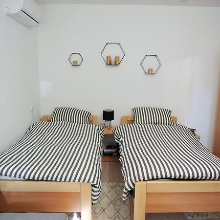 Studio Apartman Bandb Ðakovo Kültér fotó