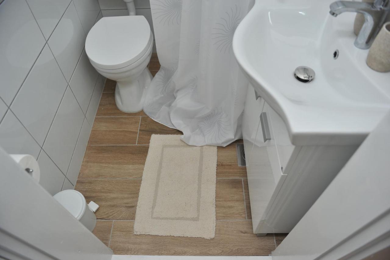 Studio Apartman Bandb Ðakovo Kültér fotó