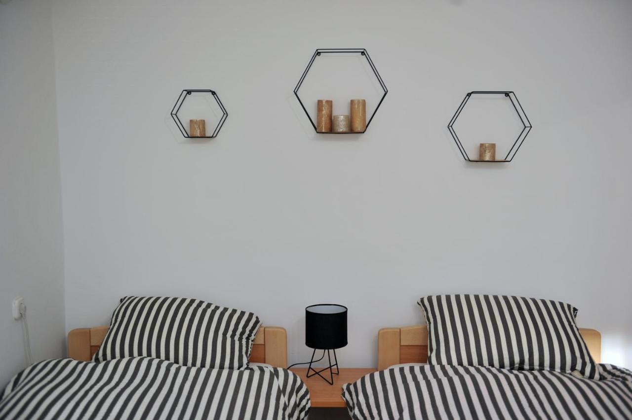 Studio Apartman Bandb Ðakovo Kültér fotó